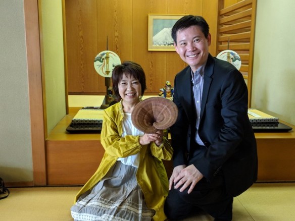 Maker:0x4c,Date:2017-9-27,Ver:4,Lens:Kan03,Act:Lar01,E-Y